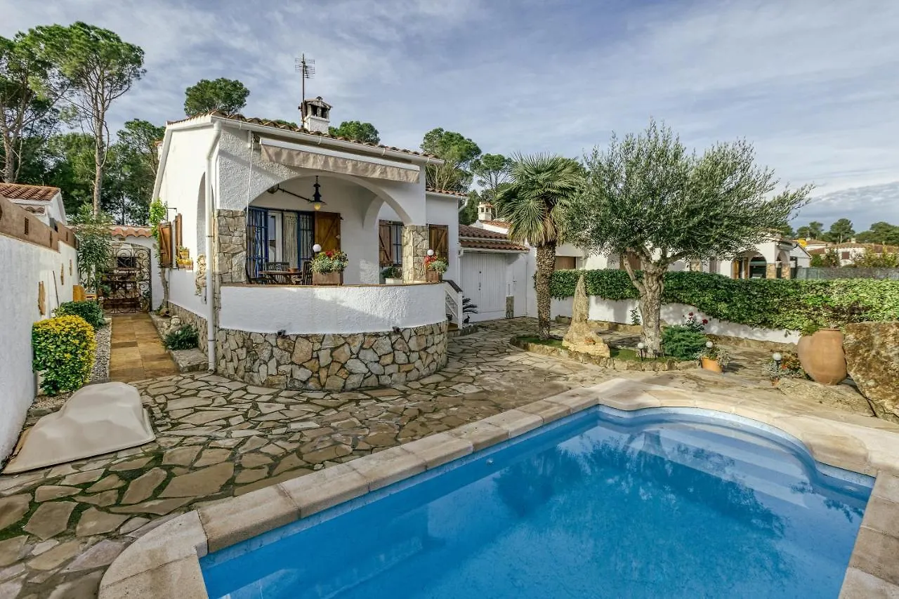 Villa L'Esquirol Casa Con Piscina L'Escala Spain