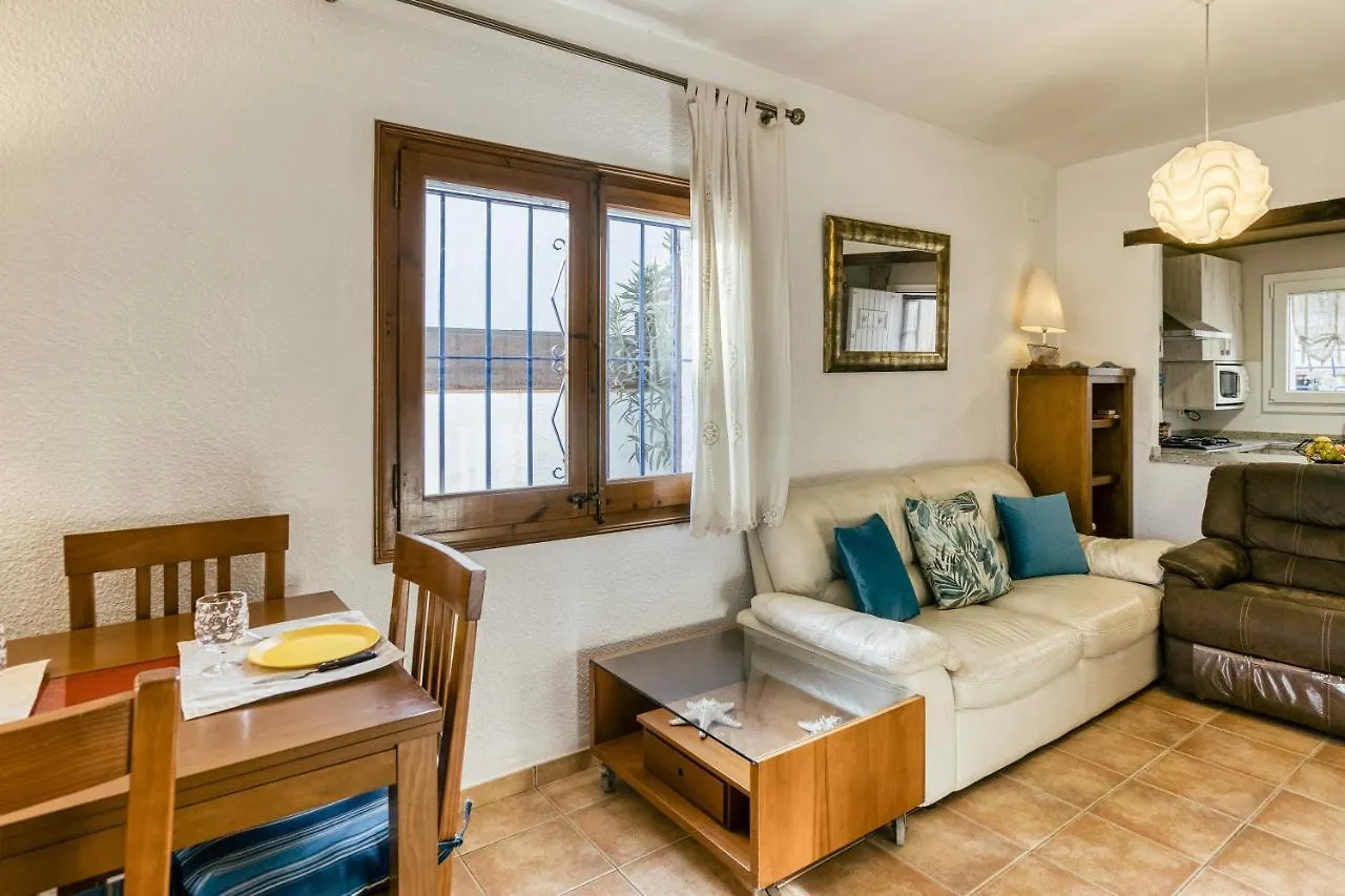 Villa L'Esquirol Casa Con Piscina L' Escala 펜션